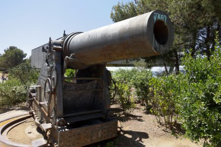 Un canon assez imposant